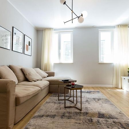 Karla'S Exclusive Central Apartment 扎达尔 外观 照片