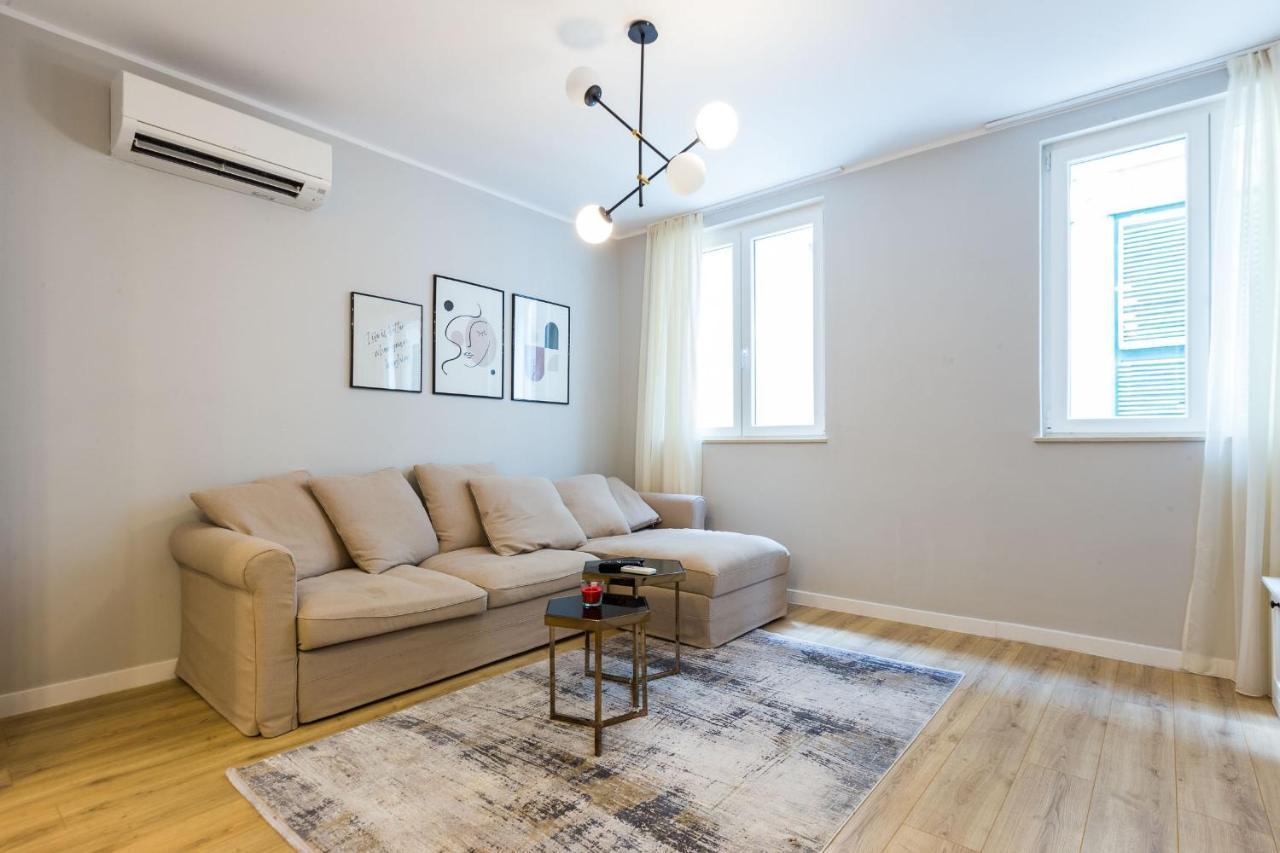 Karla'S Exclusive Central Apartment 扎达尔 外观 照片